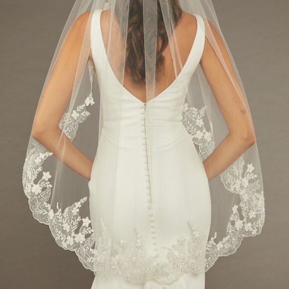 Emma Veil